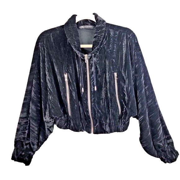 Zara Jacket Womens M Black Crushed Velvet Cropped Silver Zipper Pockets Dolman - Picture 1 of 15